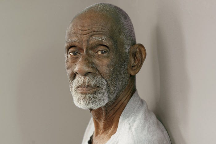 Dr Sebi Was Either A Complete Fool Or A Complete Fraud But He Was   1* YK QQJTo6wHjC03PJCjeQ 