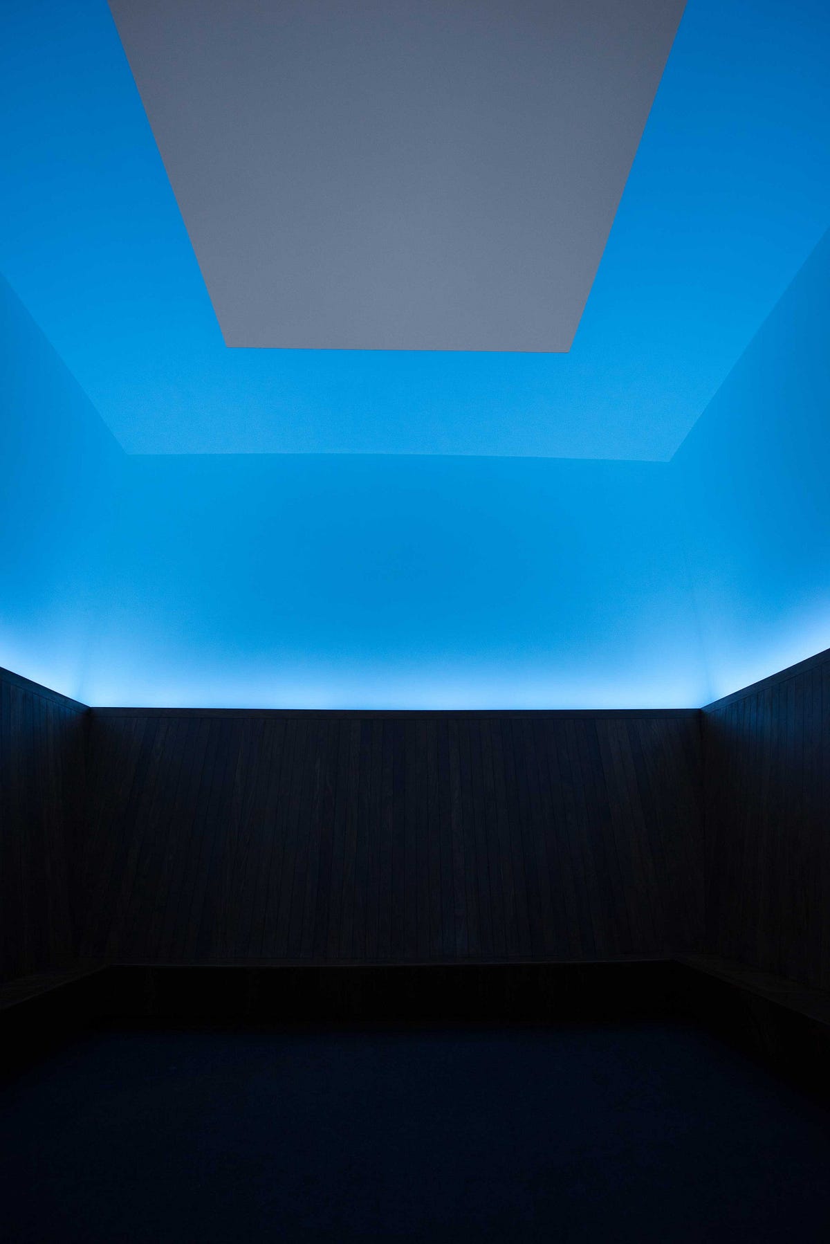 Inhabiting the Sky James Turrell’s “Meeting” Reopens at