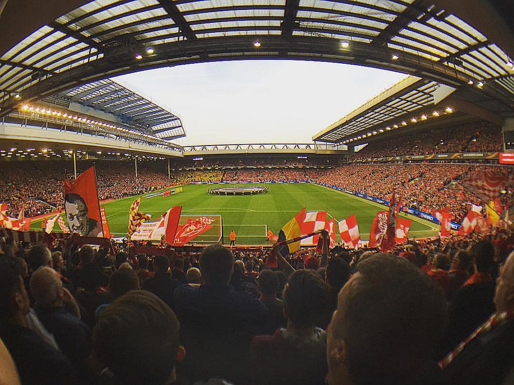 liverpool-fc-you-ll-never-walk-alone-on-the-kop-stand