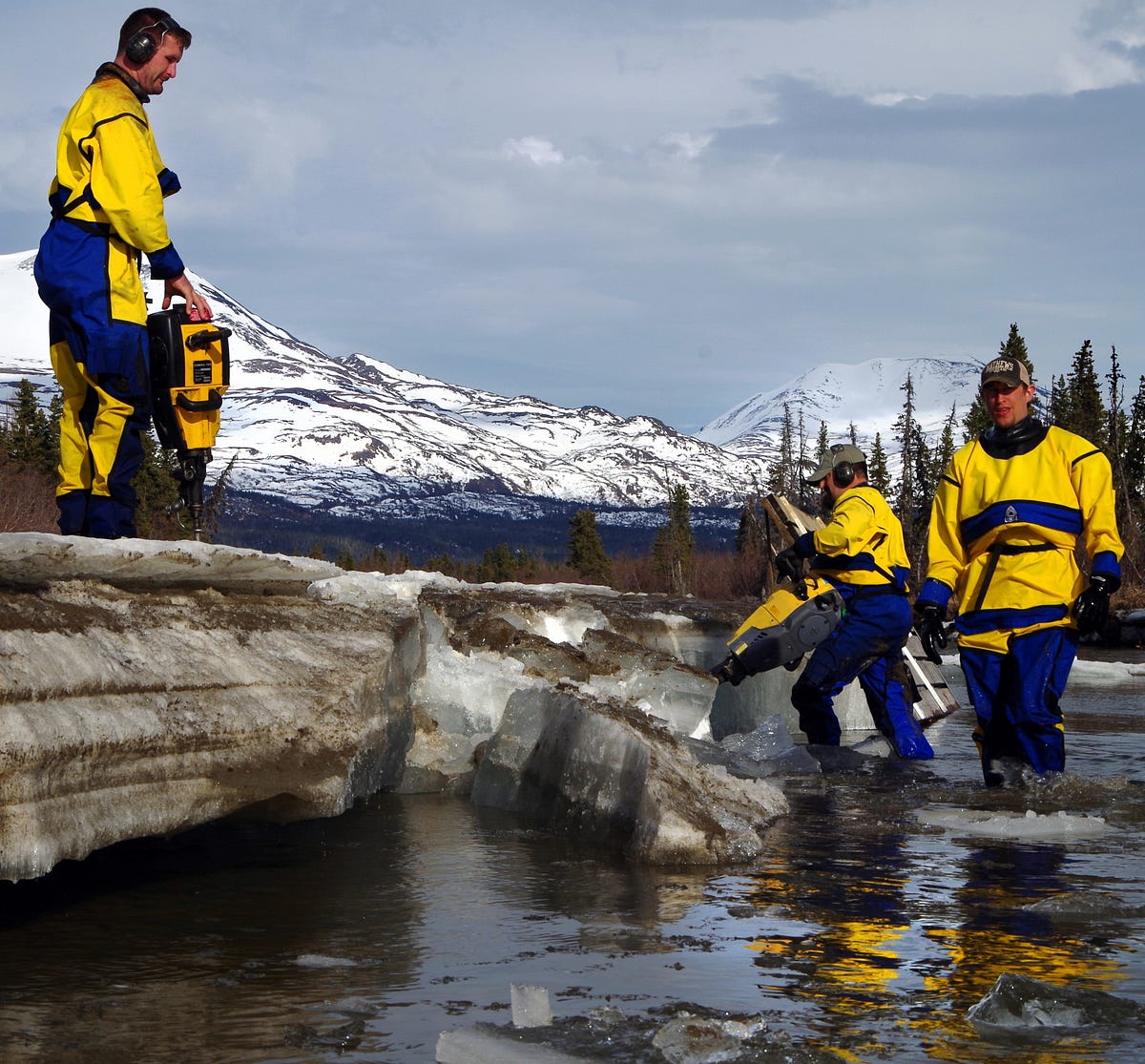 so-you-want-to-be-a-fish-biologist-conservation-in-action-medium