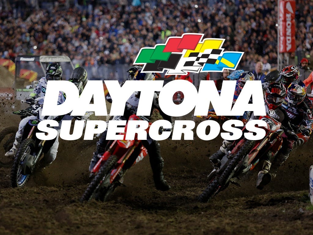 Daytona Supercross Live Medium