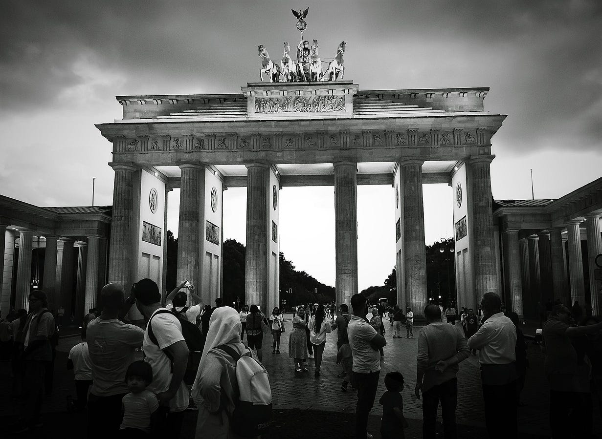 Brandenburg Gate at Sunset. Copyright; Sean P. Durham, Berlin, 2022