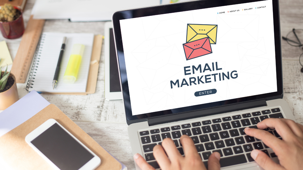 Best Email Marketing program for Small Business 2026 (Free & Paid)