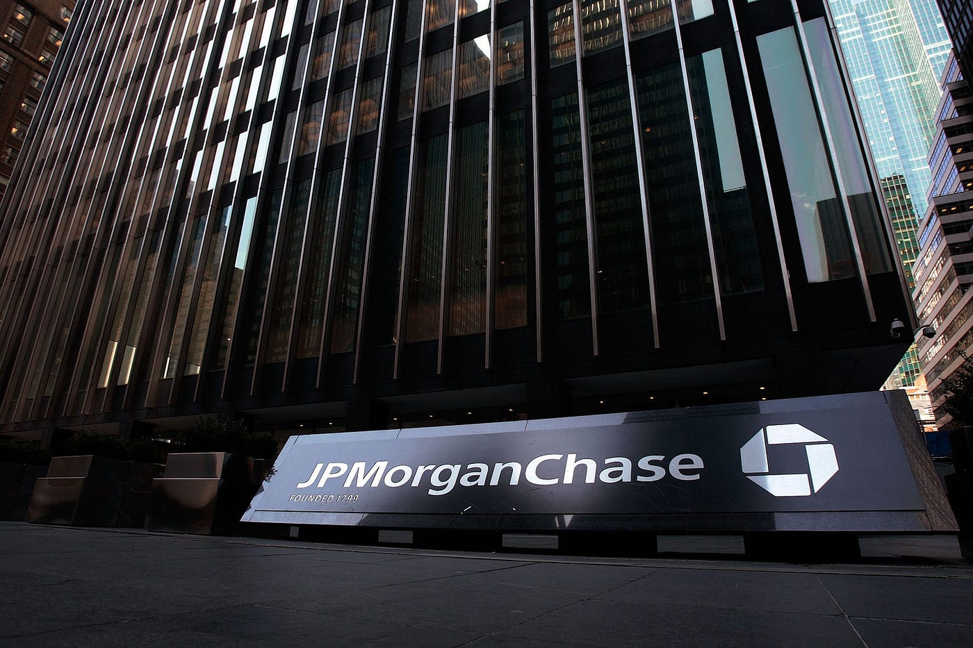 How AI Transformed Financial Fraud Detection: A Case Study of JP Morgan Chase