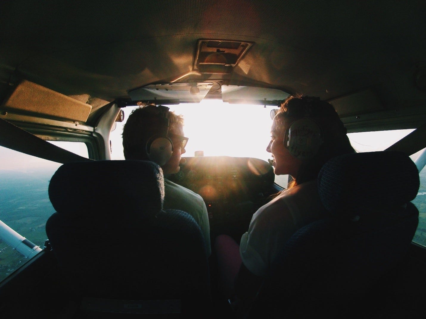 Navigating Love with an Airline Pilot’s Perspective