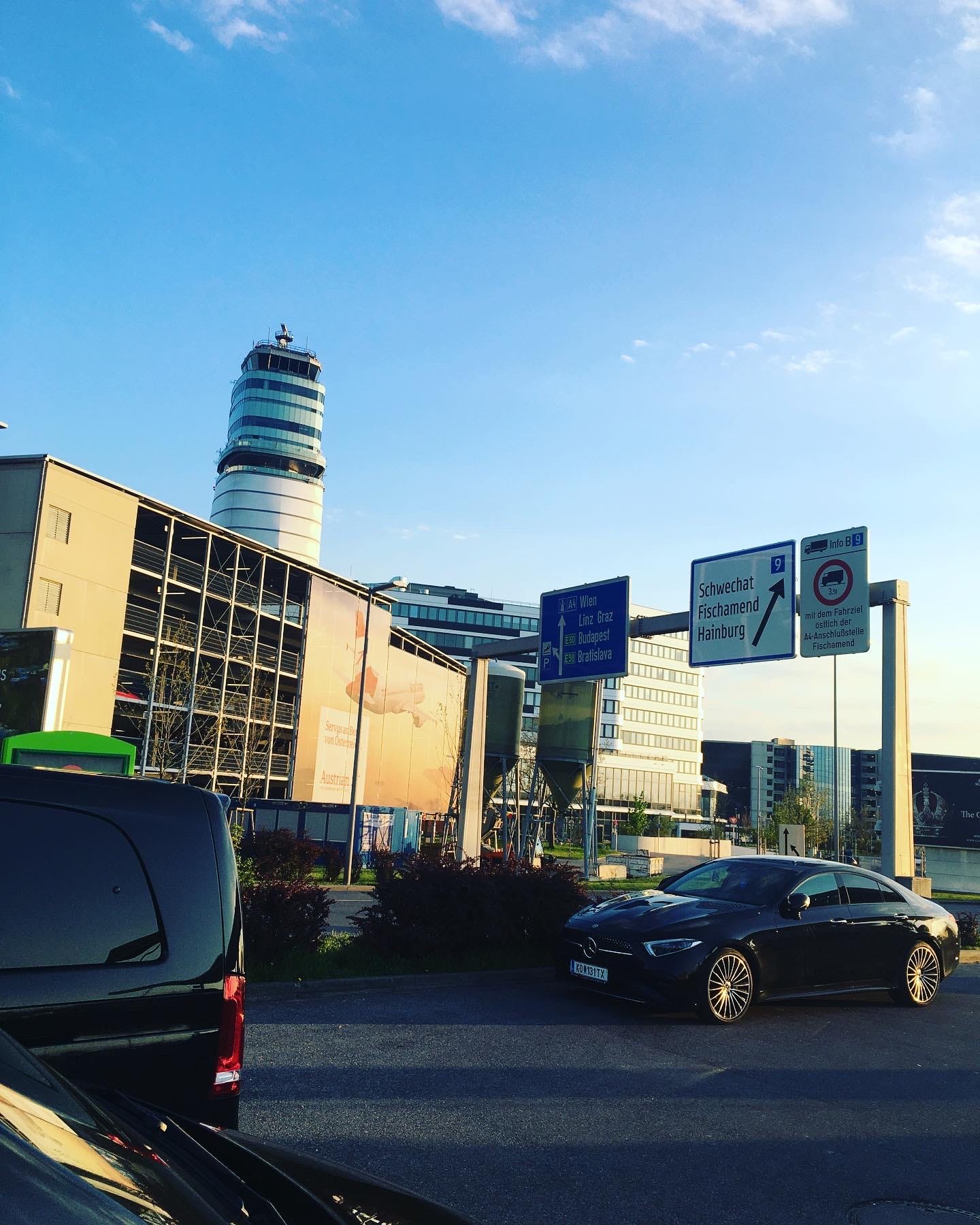 Taxi price from Prague to Karlovy Vary | CZtransfer taxi Prague