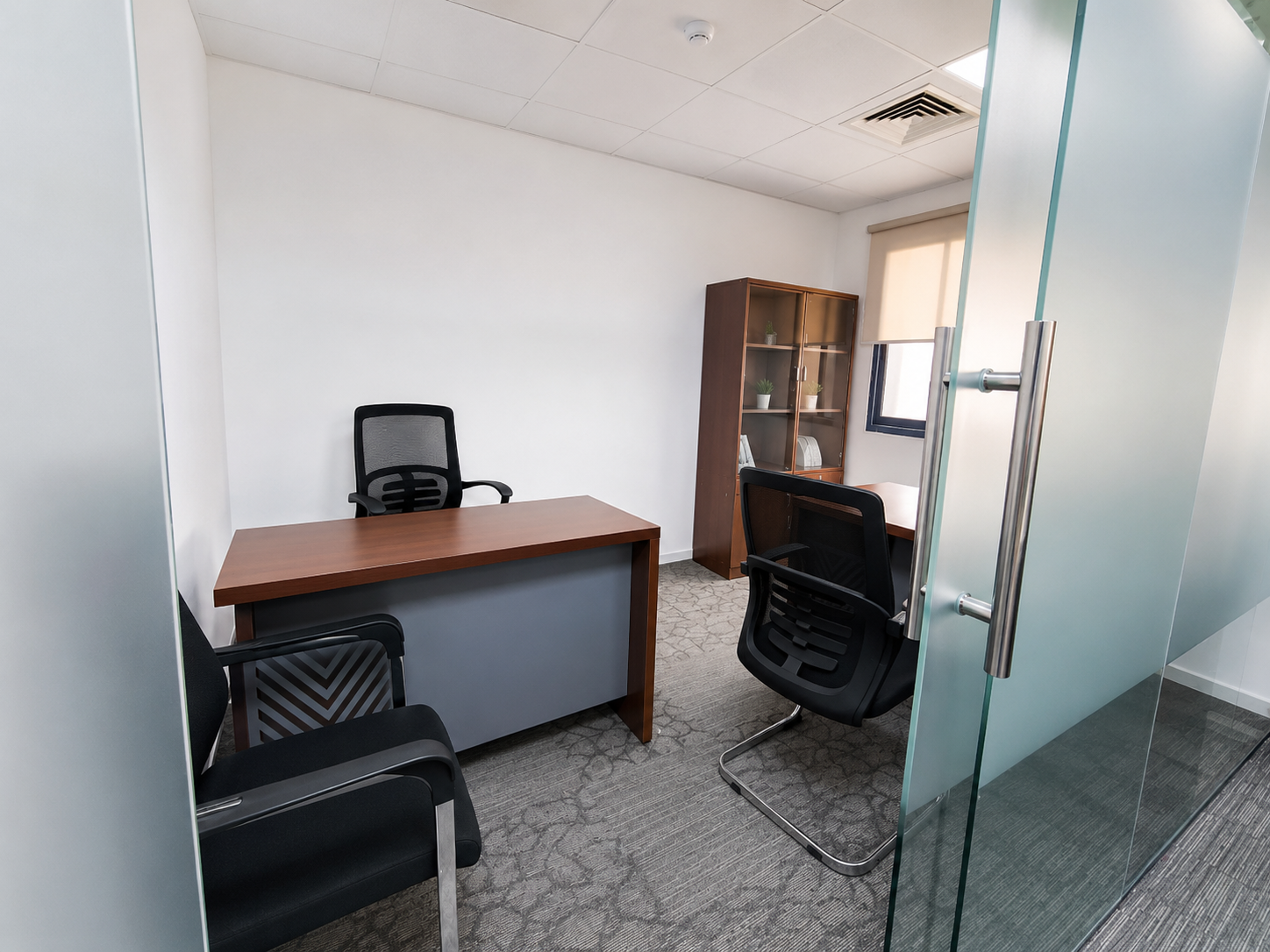 Choosing the Right Office Space in Dubai: A Smart Investment for Business Growth