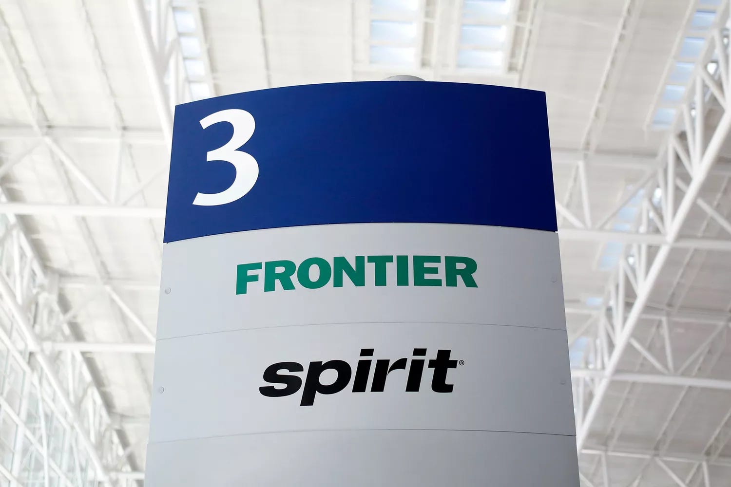 Big News: Frontier and Spirit Airlines Eliminate Most Change and Cance