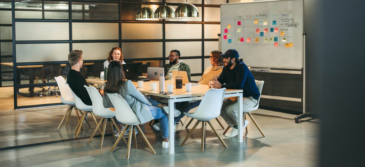 AI Startup vs Big Tech: A Software Engineer’s Guide