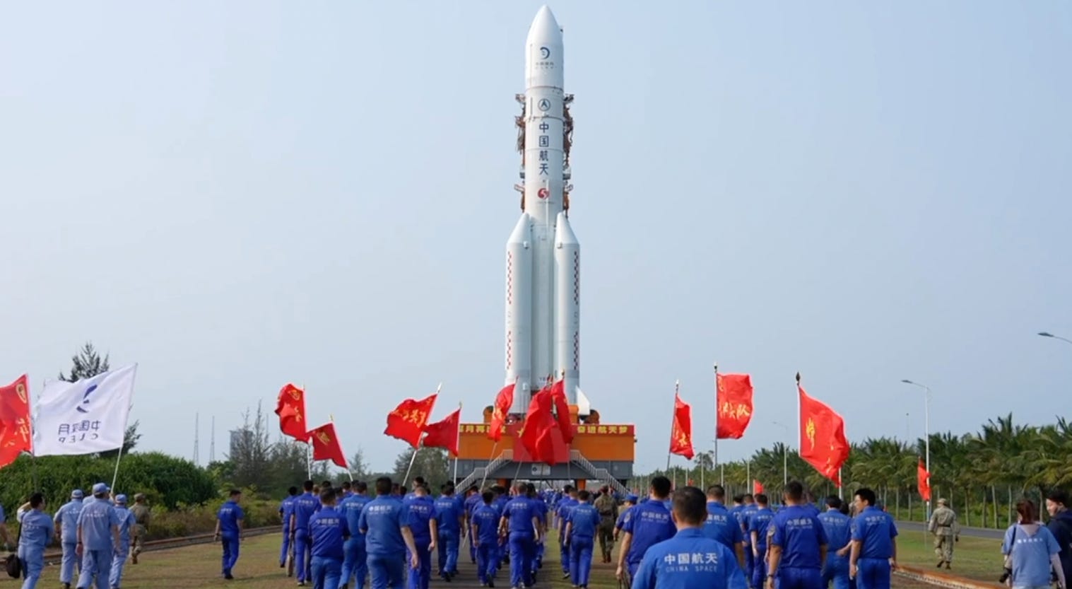 Space Travel Evolution: China’s Revisit to the Moon and SpaceX’s Rapid