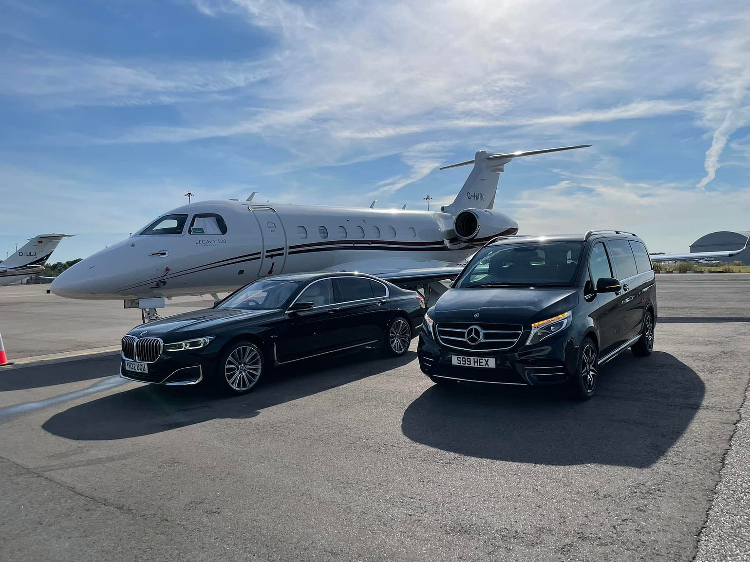 Premier Airport Transfer Service — Punctual Professional Premium