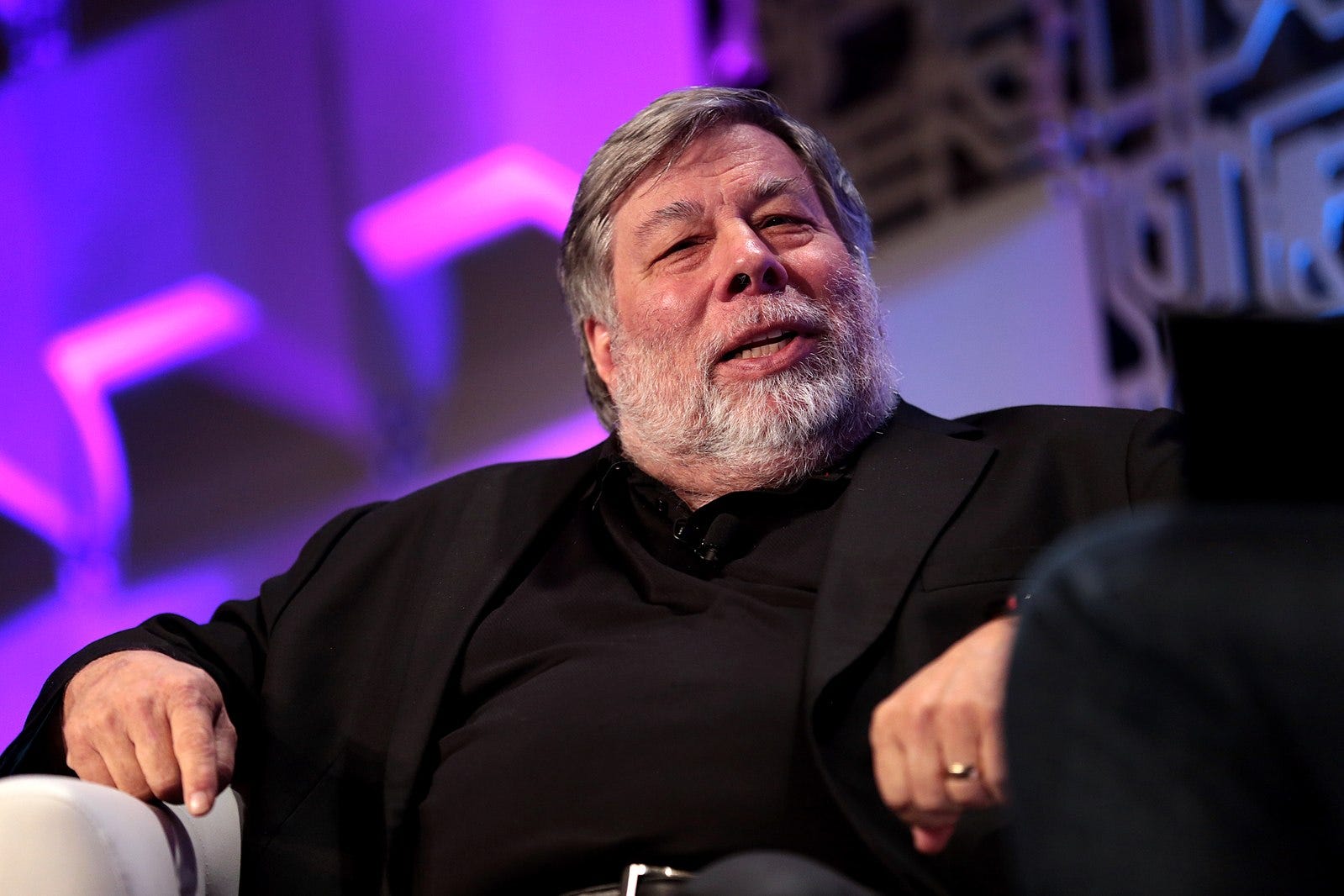 Breaking News: Apple cofounder Steve Wozniak’s Space Data Startup Priv