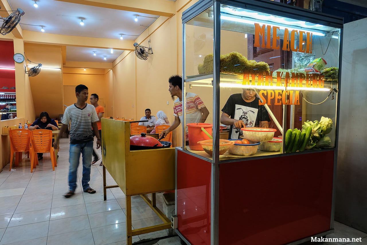  Daus  Mie dan Nasi  Goreng  khas Aceh  familiar zhoueats 