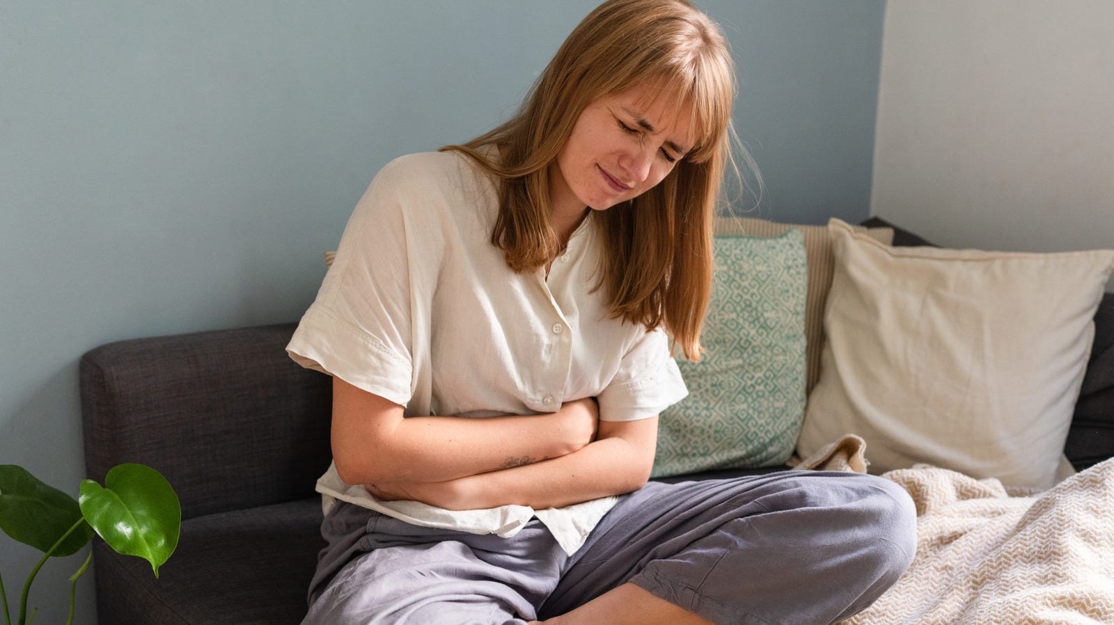 15 Signs Your Body Is Begging You to Slow Down