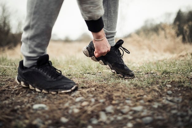 Lacing up for the grind — outdoor runs hit different! Perfect vibes to crush goals and clear the mind.