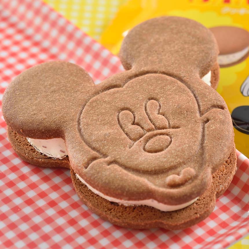 Must Try Tokyo Disneyland Food