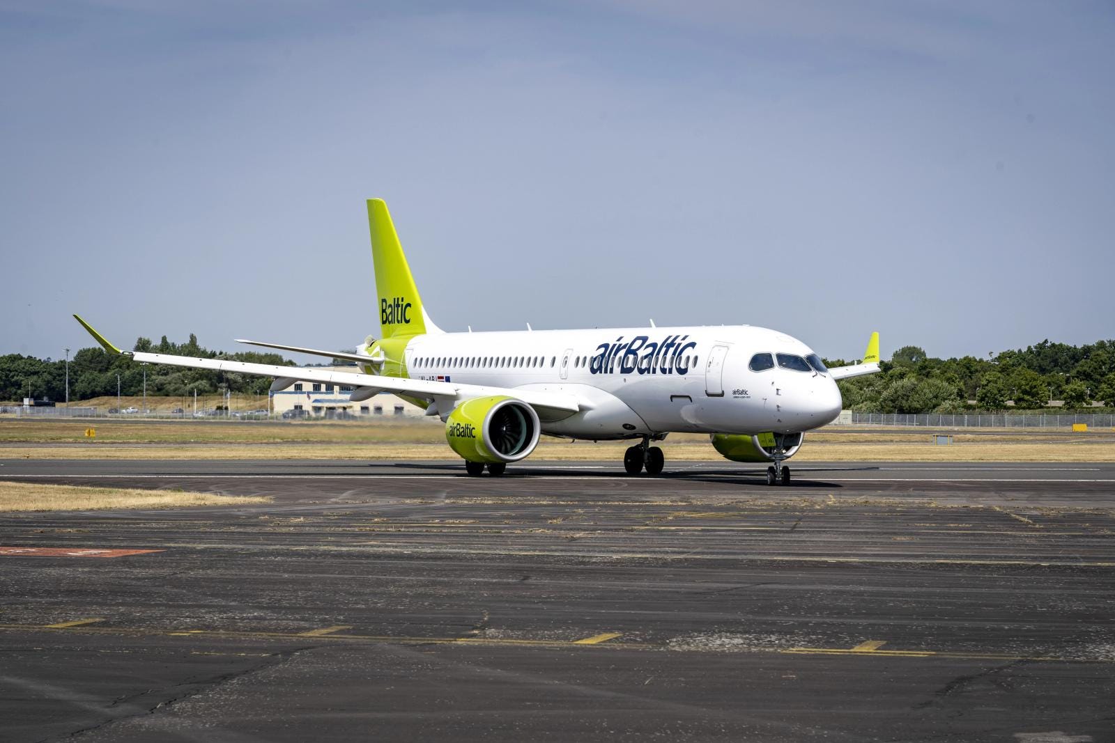 Europe’s Airlines Face a Tough Winter: The Fuel Hedging Gap That Could