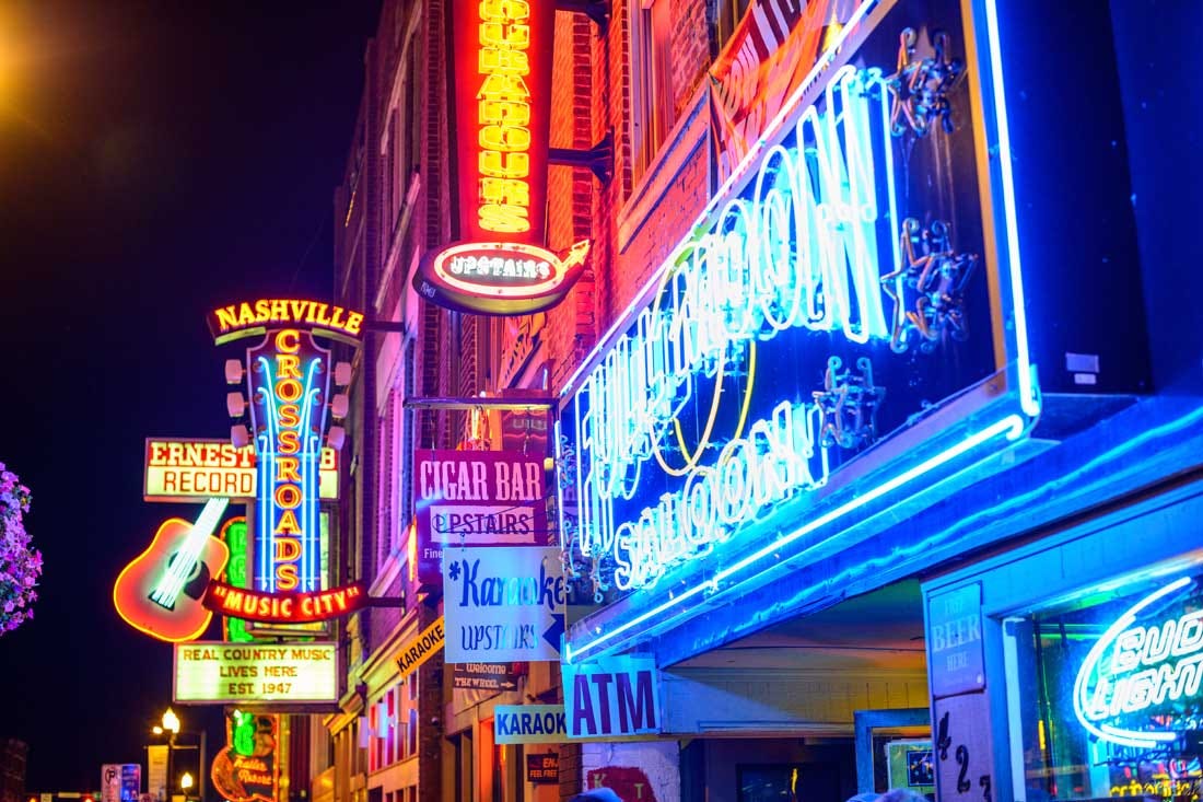 Andrew Ostrowski s Nashville The Land Of Country Music Lovers Foodies
