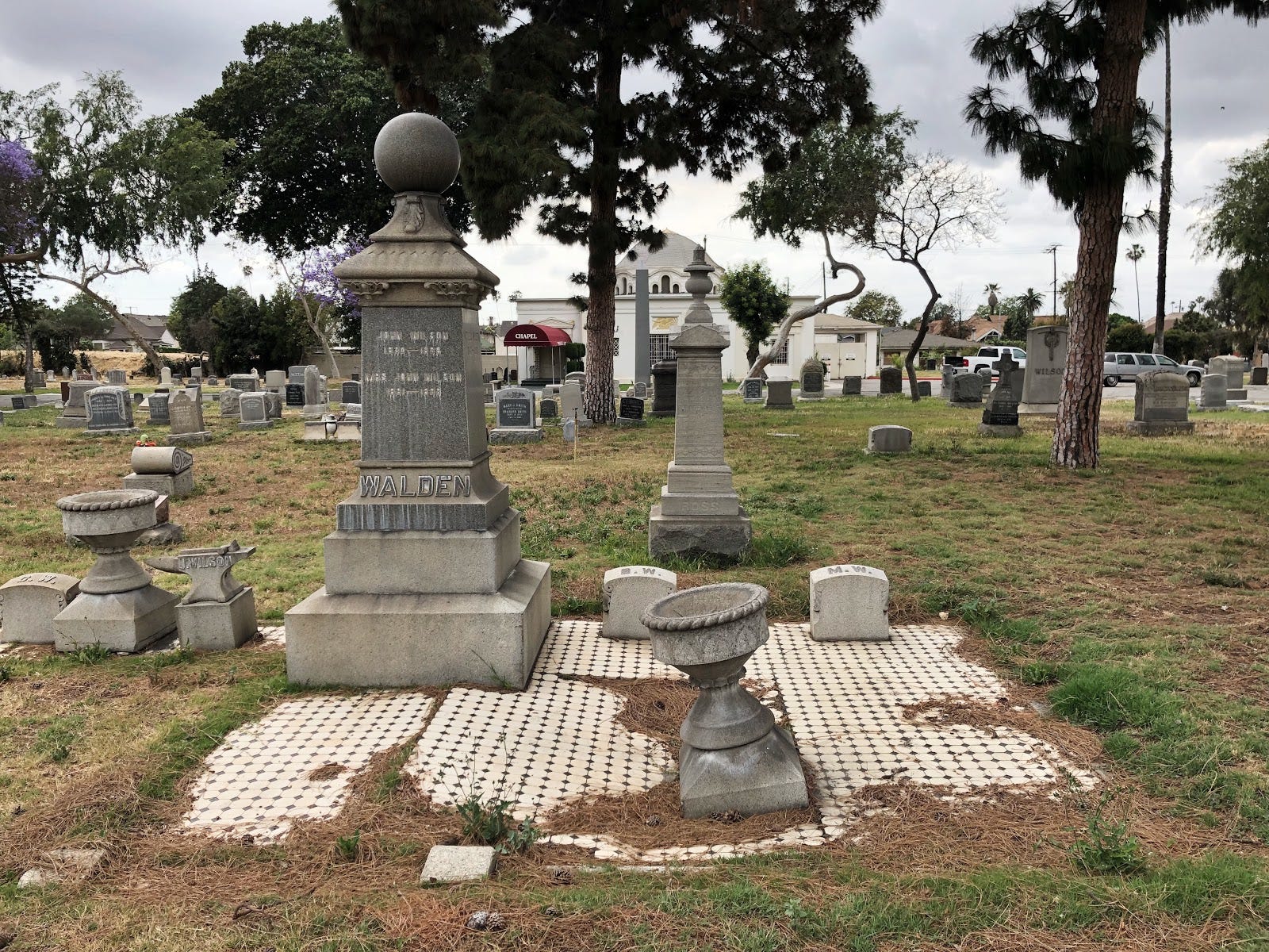 Broken Angels AngelusRosedale Cemetery To Die In LA Medium