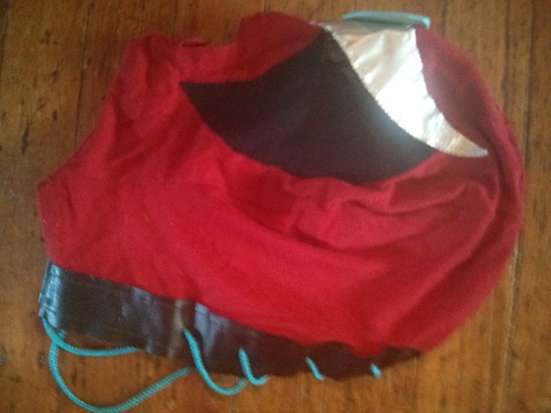 strongbad_luchador_mask_left
