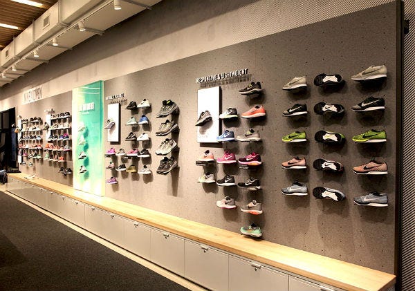 nike store