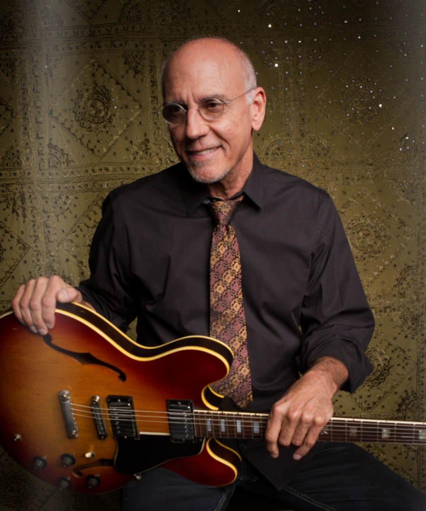 My Guitar Hero: Larry Carlton – Riff Journal – Medium My Guitar Hero: Larry Carlton – Riff Journal – Medium