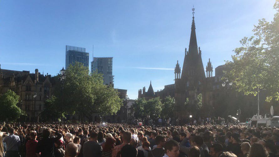 Albert Square, Tuesday 23rd May 2017
