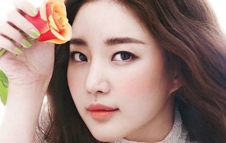 Yuk Tampil Cantik dengan Tips Make  Up  Ala  Korea  