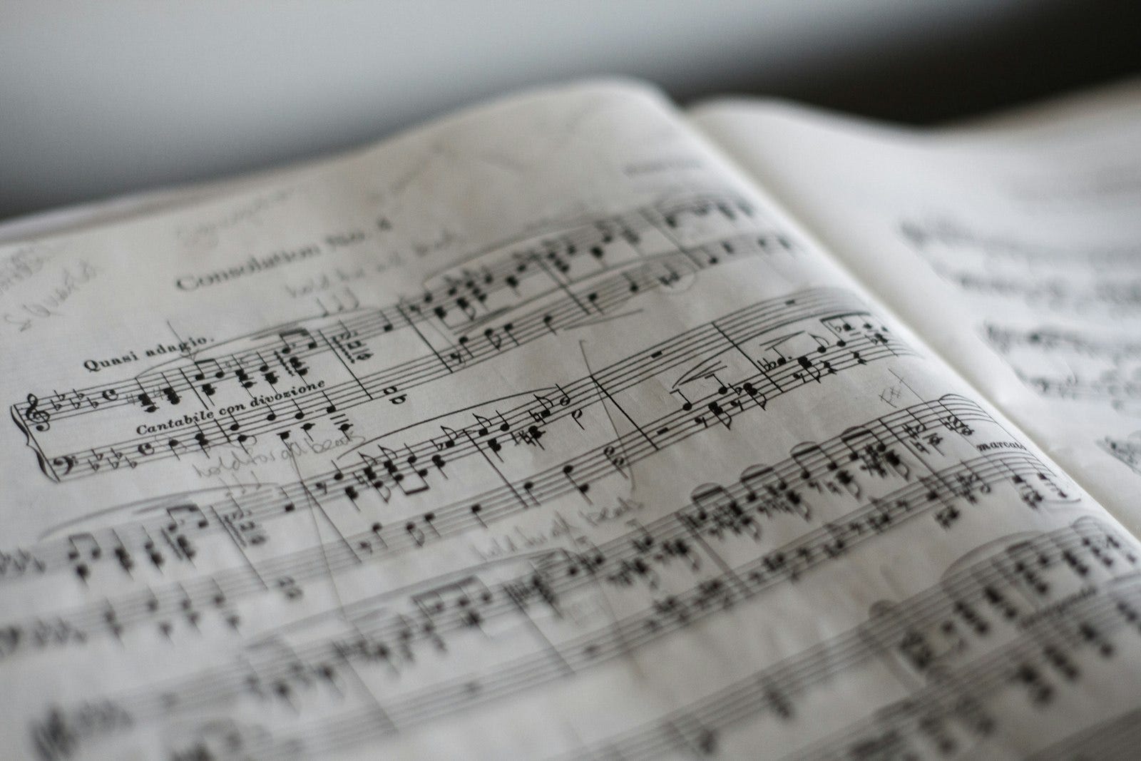 I Stopped Using Claude Code as a Copilot. It Became My Orchestrator.