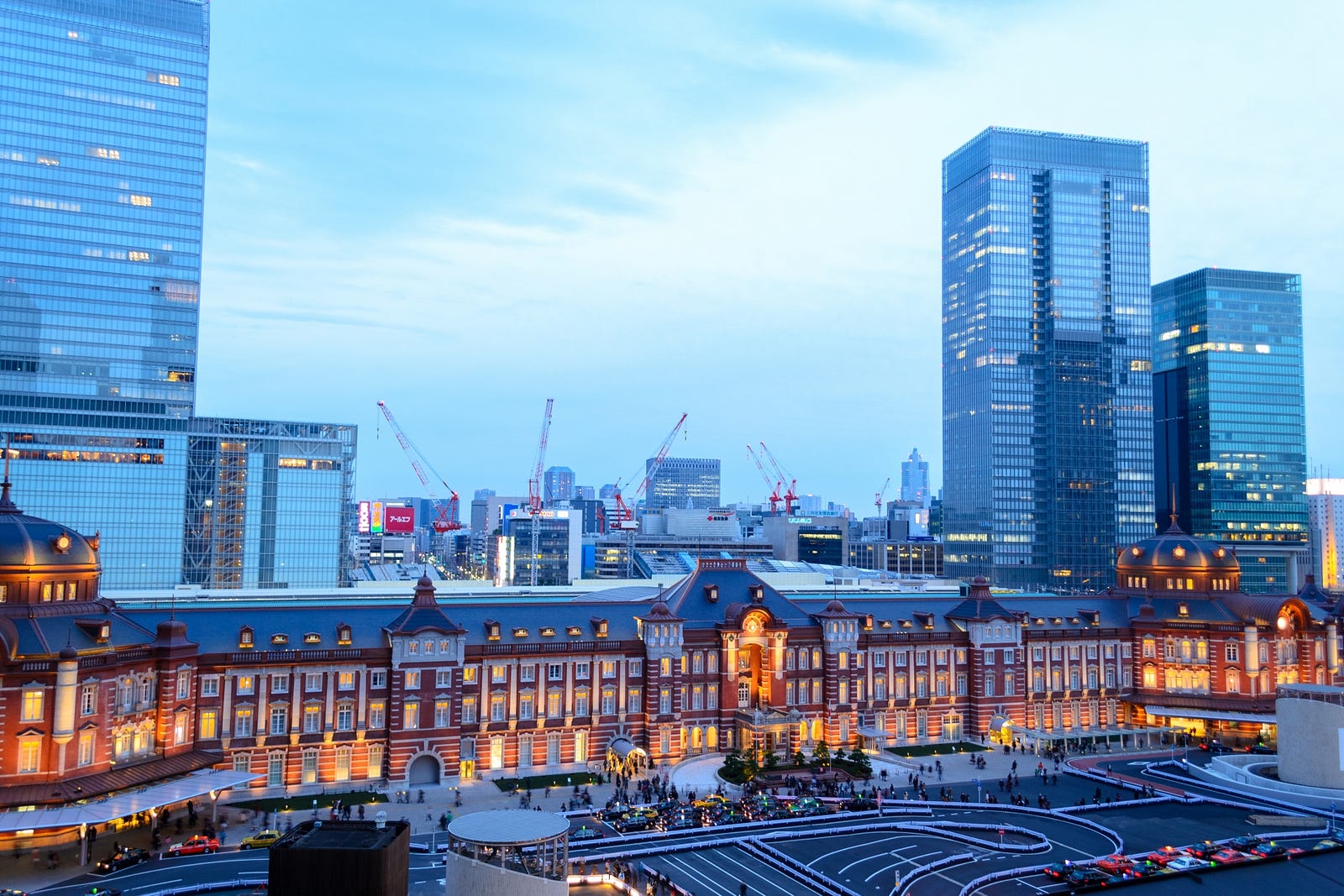 best-photo-spots-at-tokyo-station-japan-travel-guide-jw-web-magazine