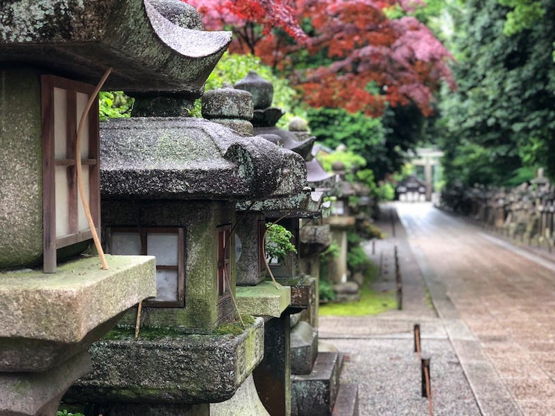 The main approach to Kyoto’s Iwashimizu Hachimangu