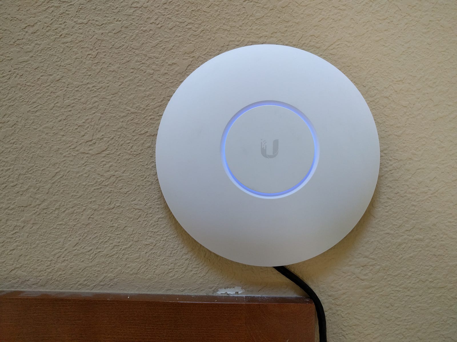 [Network] Getting started with Ubiquiti EdgeRouter Lite + UniFi AP AC Pro