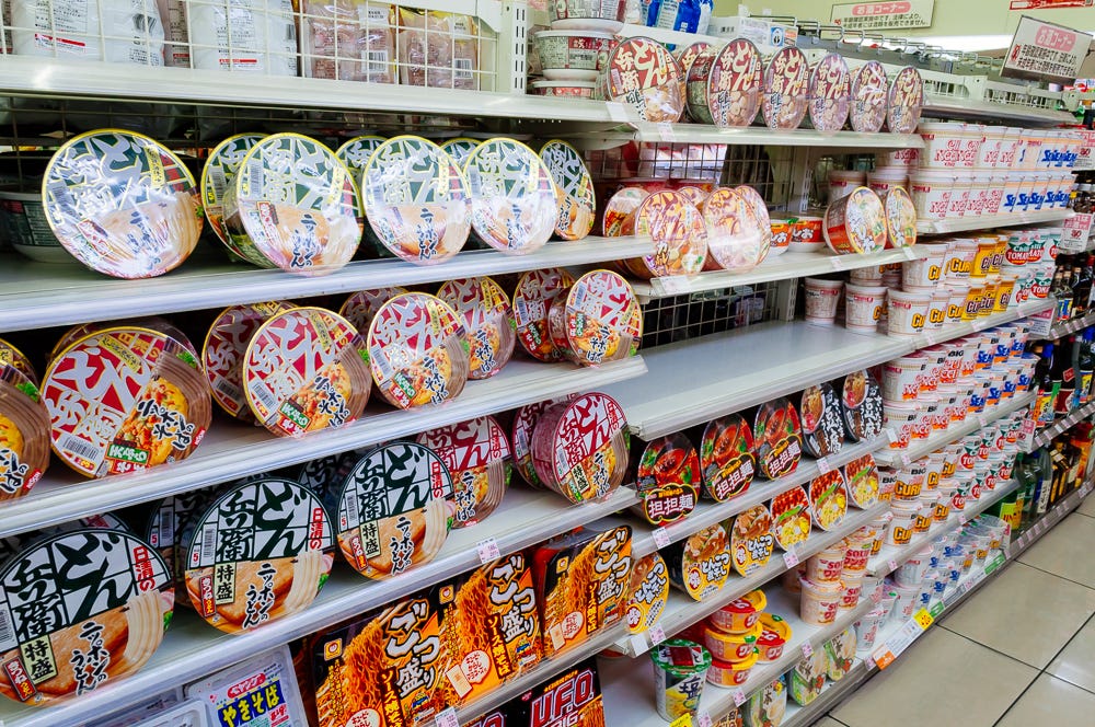 4-situations-in-convenience-stores-to-watch-out-for-in-japan