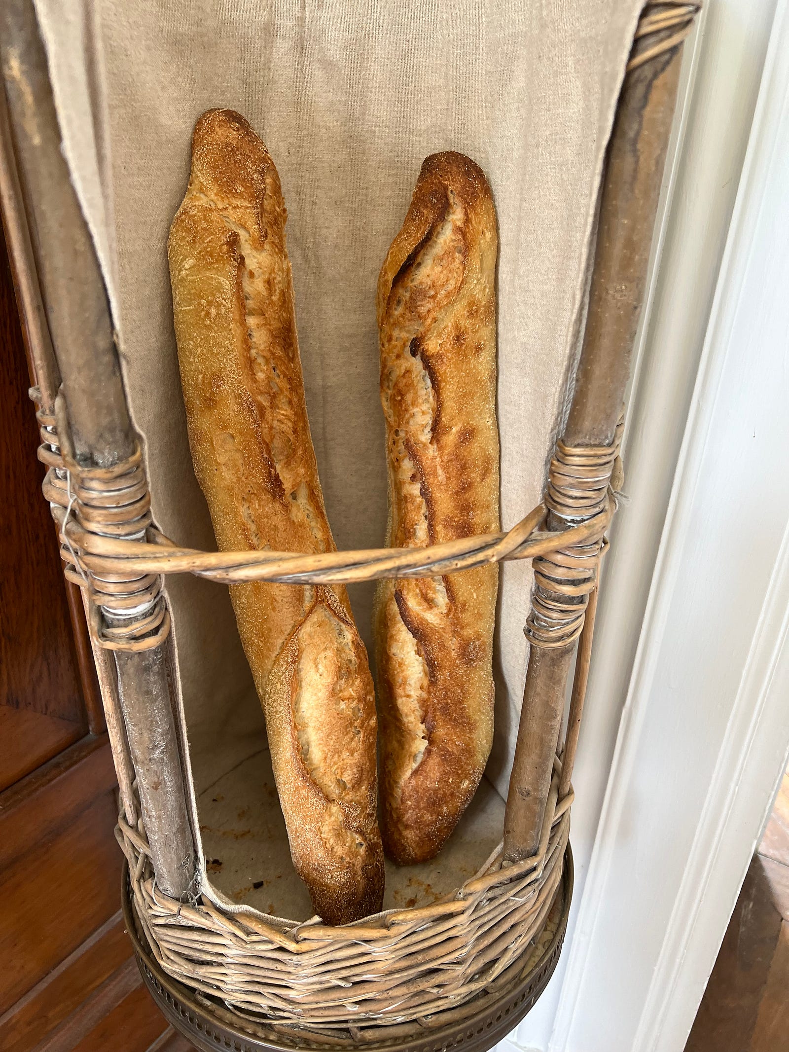 Photo of bread basket at Chateau Orquevaux, France