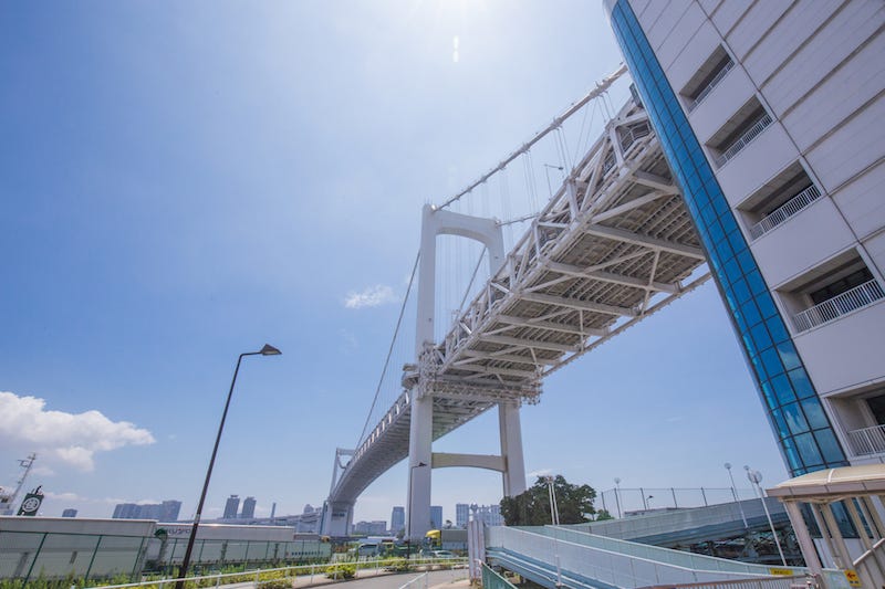 Tokyo’s Shibaura Minami Futo Park and the entrance to Rainbow Bridge