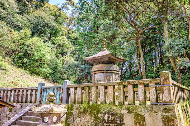 The final resting place of Tokugawa Ieyasu at Kunozan Toshogu Shrine in Shizuoka Prefecture