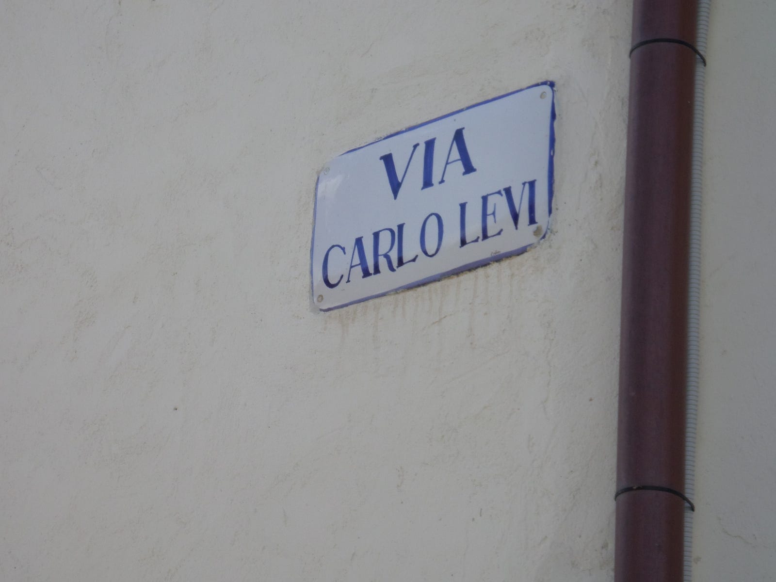 Street sign Aliano
