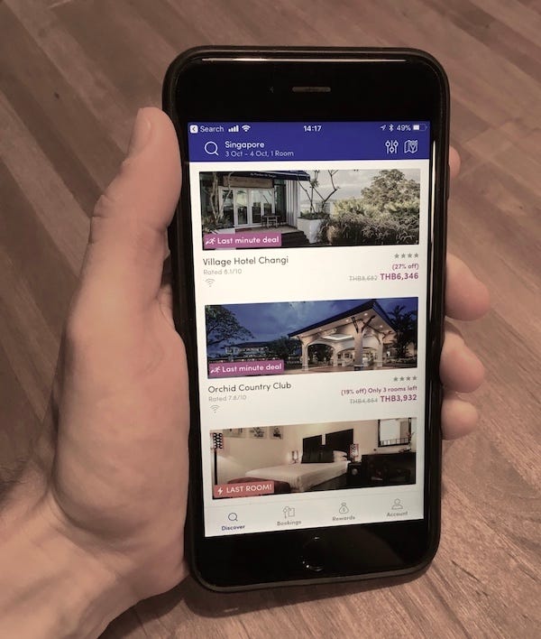 HotelQuickly iOS app, holding in my hand :-)