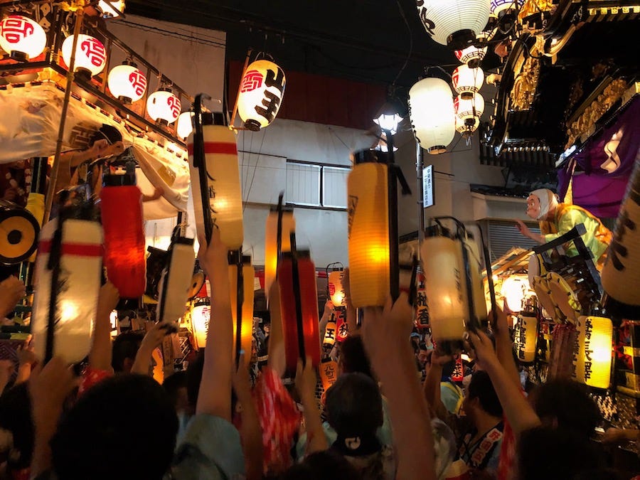 Saitama Prefecture’s Kawagoe Festival reaches its peak as locals revel alongside massive floats