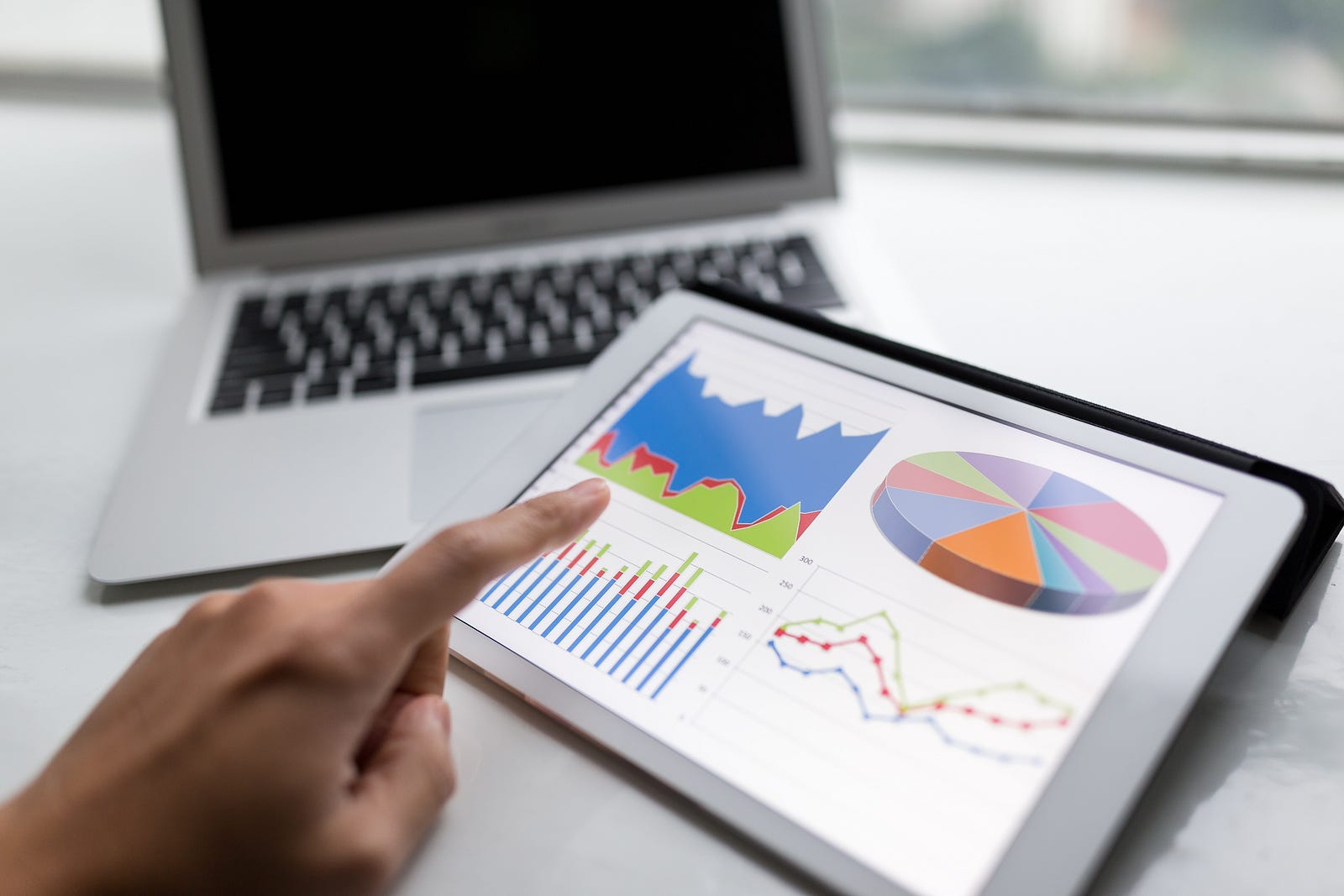 User touch on data visualization in ipad