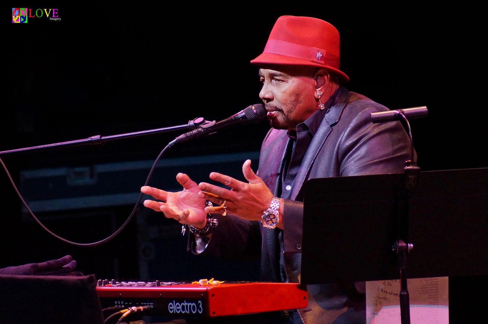 “My True Story”: Aaron Neville LIVE! – Spotlight Central – Medium