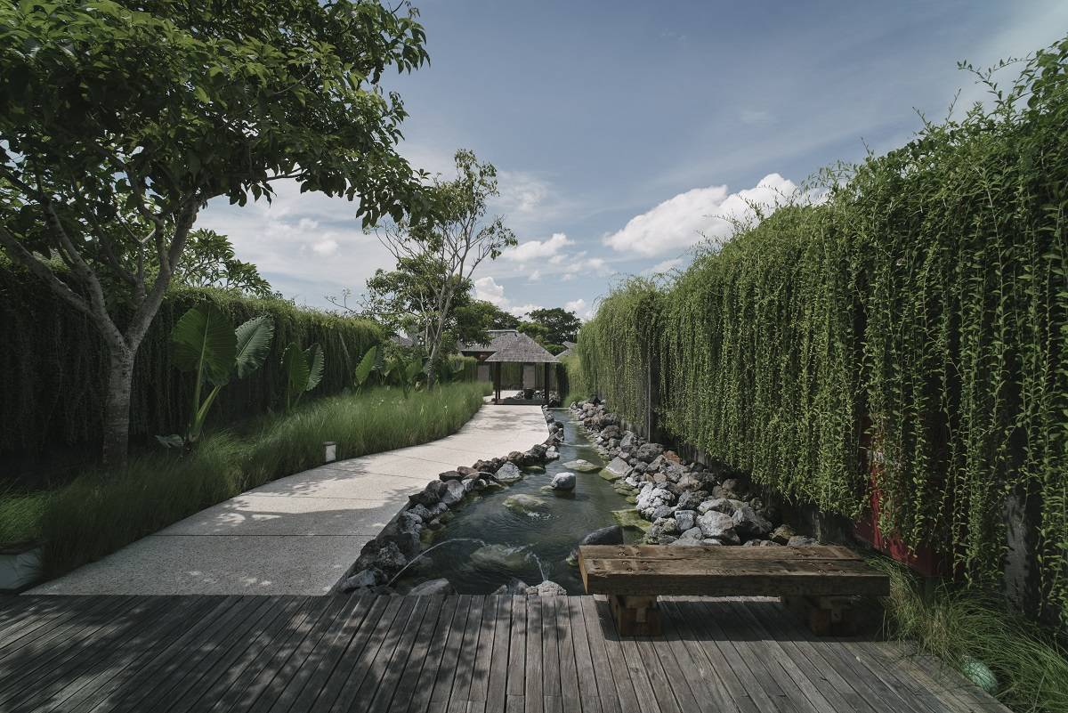 8 Desain Taman ala Zen Garden Jepang untuk Rumah Minimalis Anda
