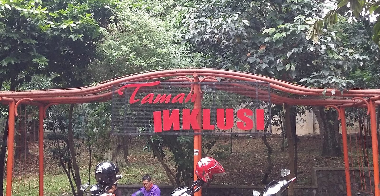 Taman Di Bandung Sudahkah Ramah Bagi Penyandang Disabilitas