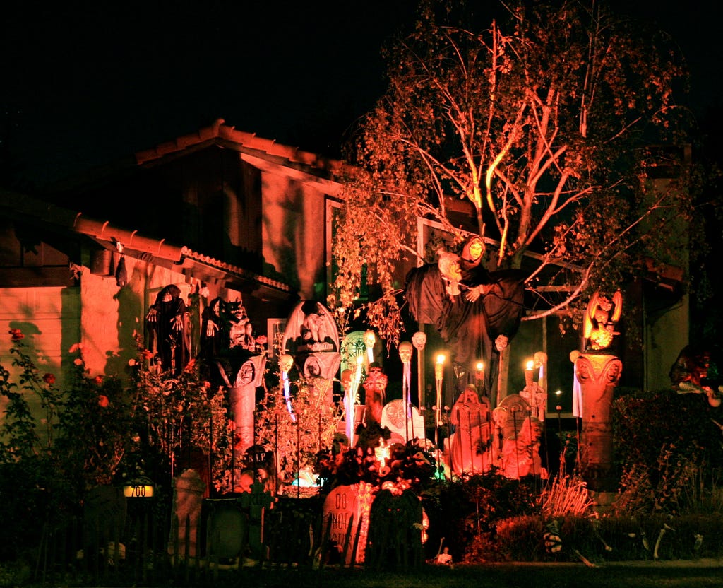 Top Haunted Houses in Washington State FrightFind Medium