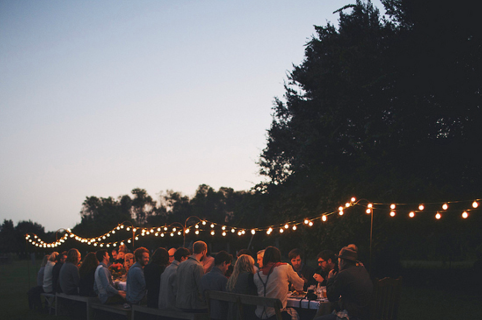 5 Tips For StressFree Dinner Party Ambience Mantry Medium