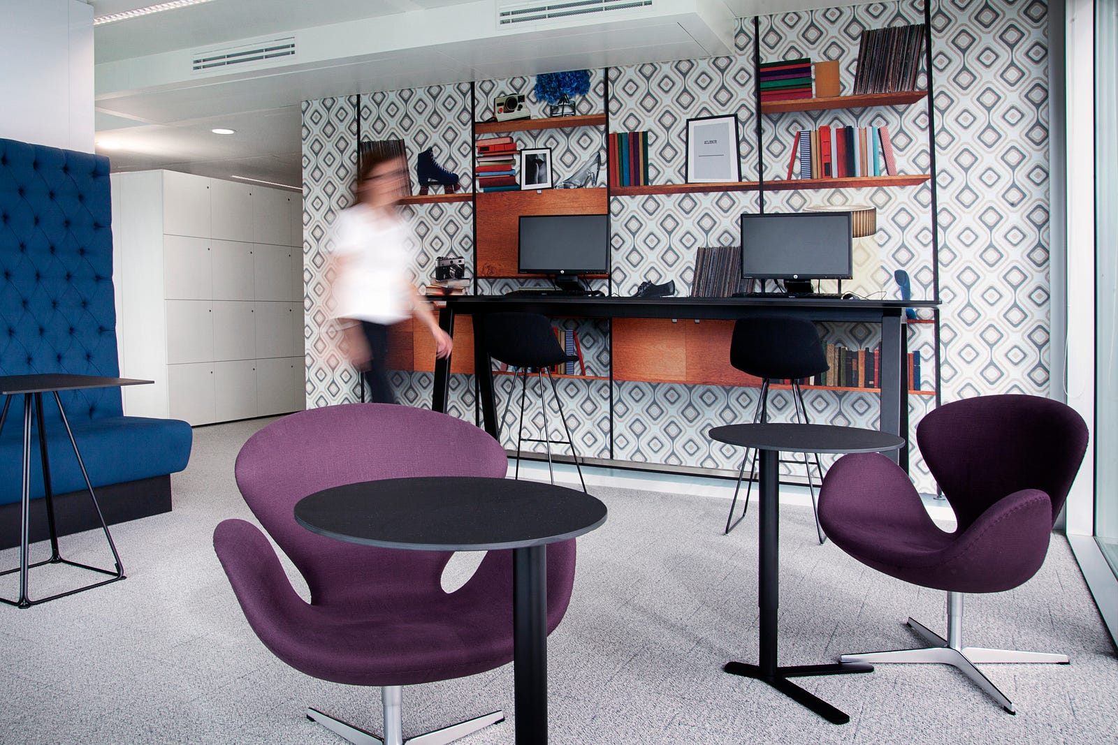 AN INSIDE LOOK/ L'OREAL SWITZERLAND OFFICES cover image