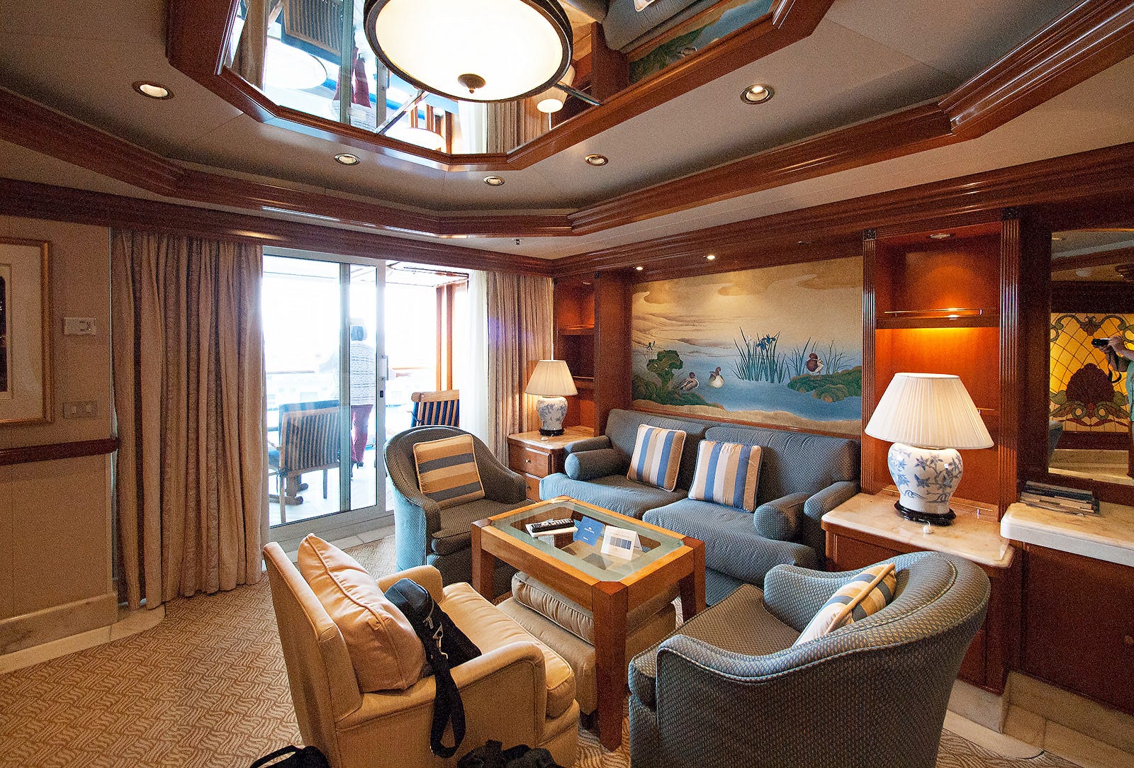 Grand Princess Suites