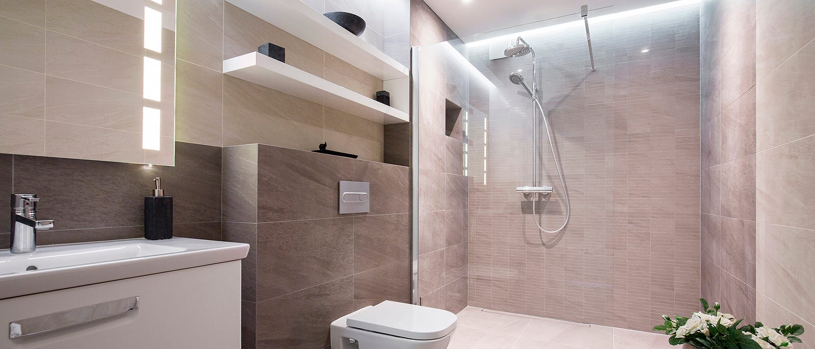 Why Is There A Latest Trend Of Installing Led Bathroom Lighting Another Reason To Choose Led Bathroom Lighting Is The Fact That Environment In A Rough On Fixtures Moisture From Hot Bath