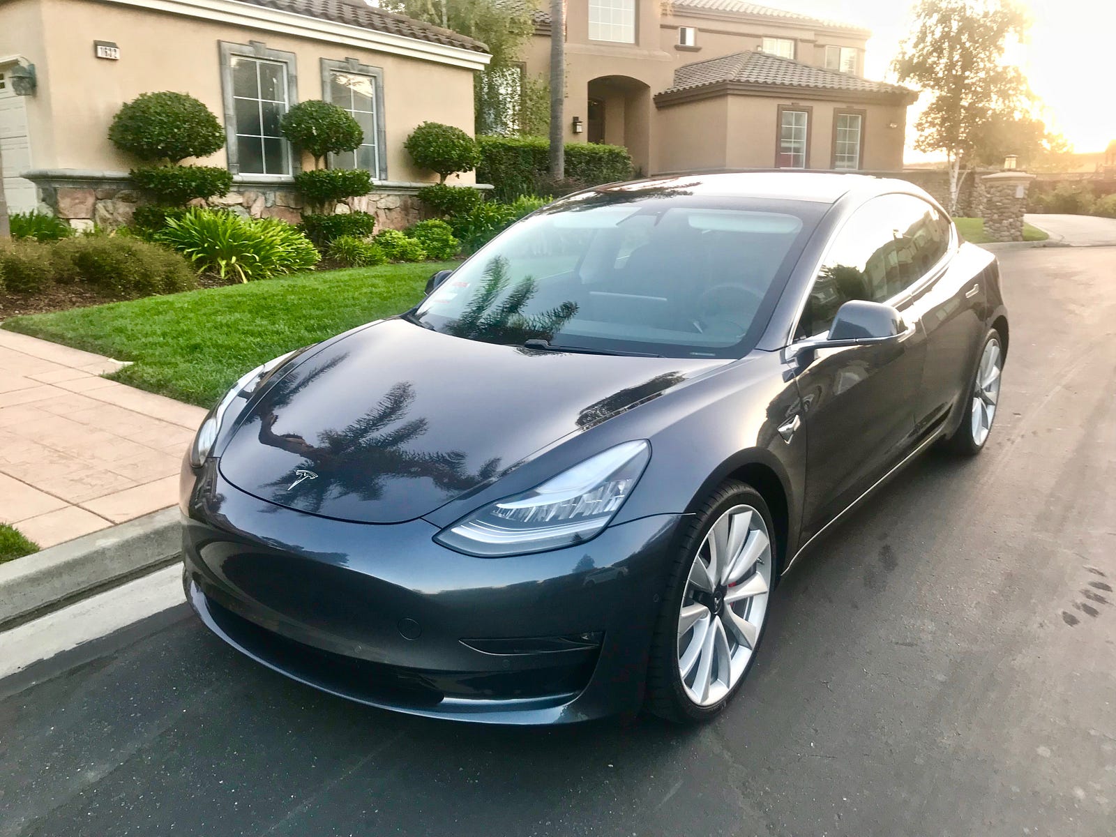 My First 1000 Miles In A Tesla Model 3 Performance