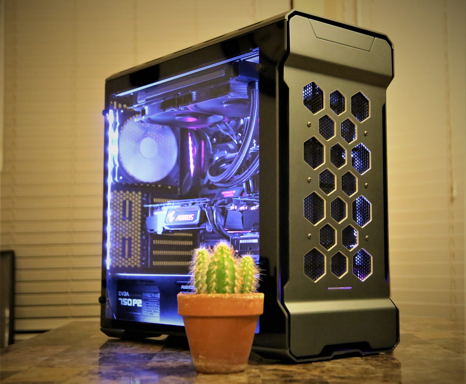 Modding the Phanteks Enthoo Evolv ATX Case for Air Flow